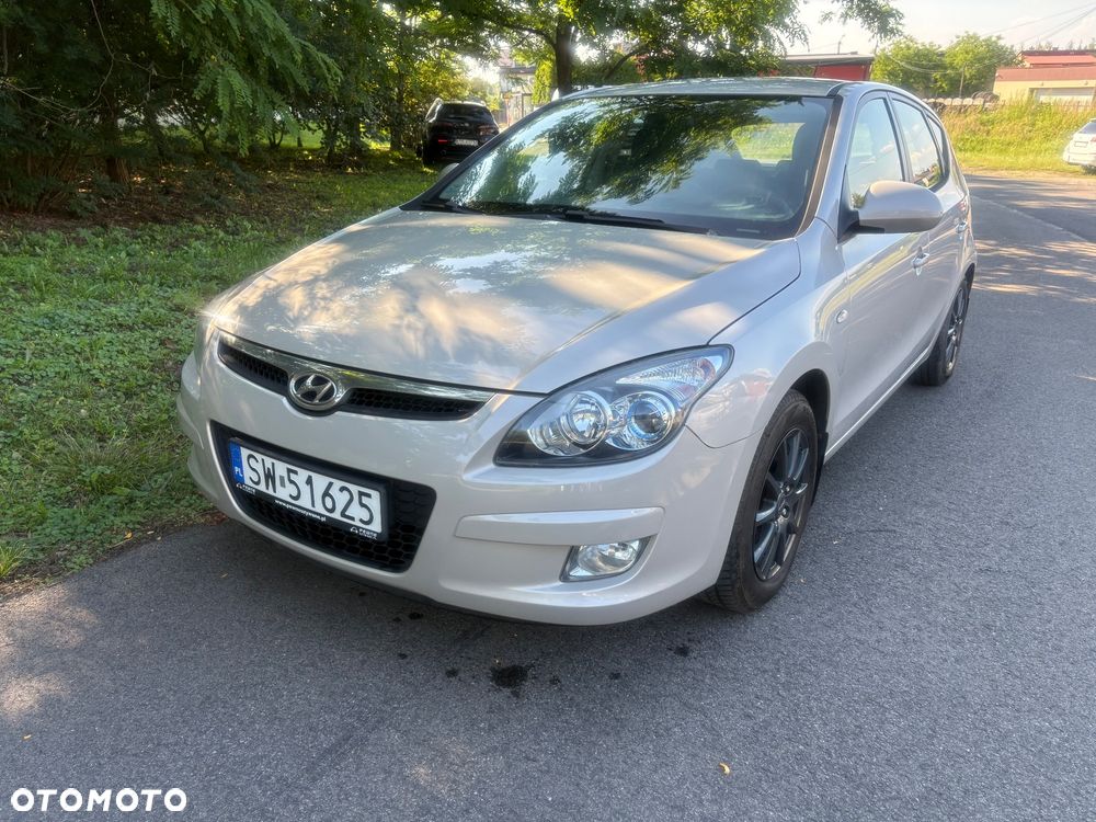 Hyundai i30 1.6 Premium EU5 - 1