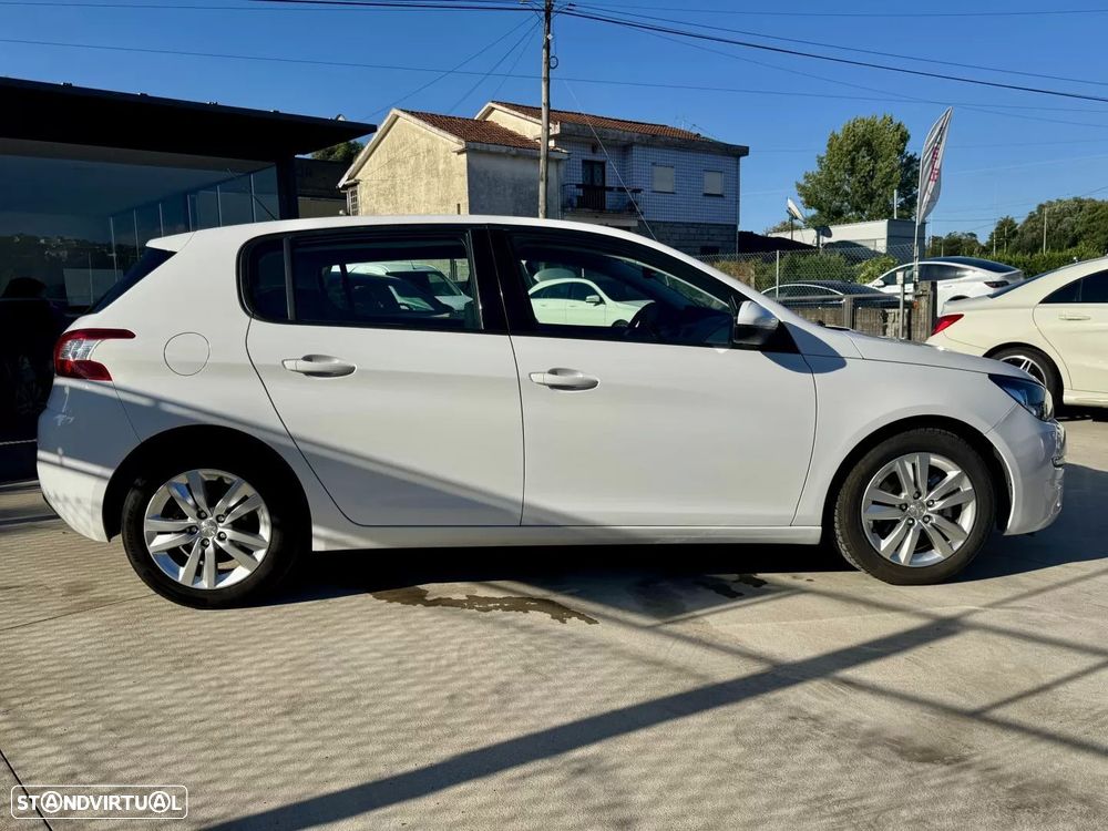 Peugeot 308 1.6 BlueHDi Allure - 18