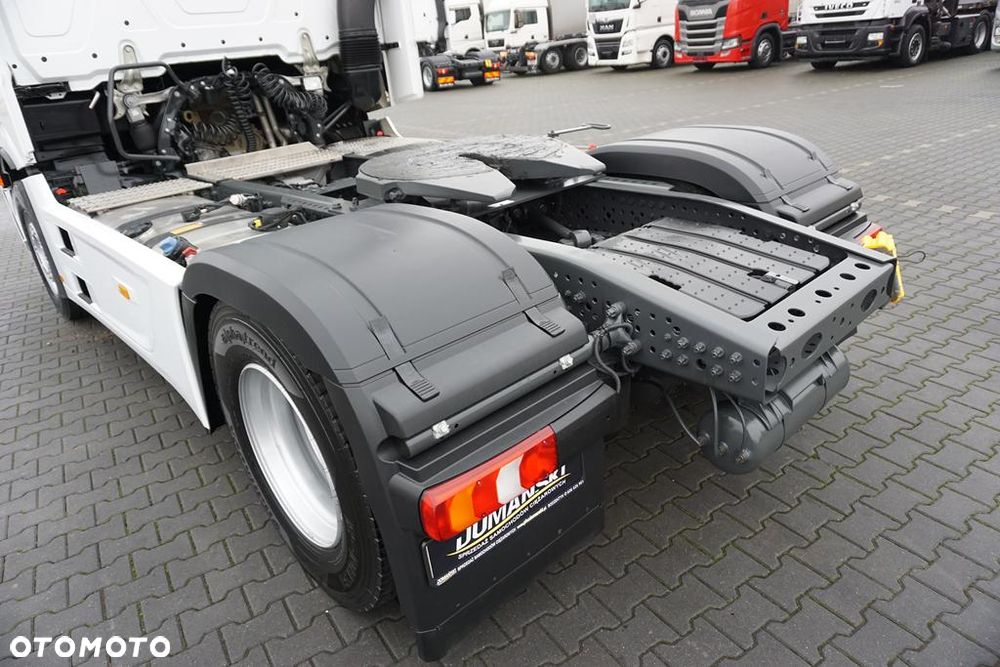 Mercedes-Benz / ACTROS L / 1851 / E 6 / MP 5 / RETARDER / GIGA SPACE - 37