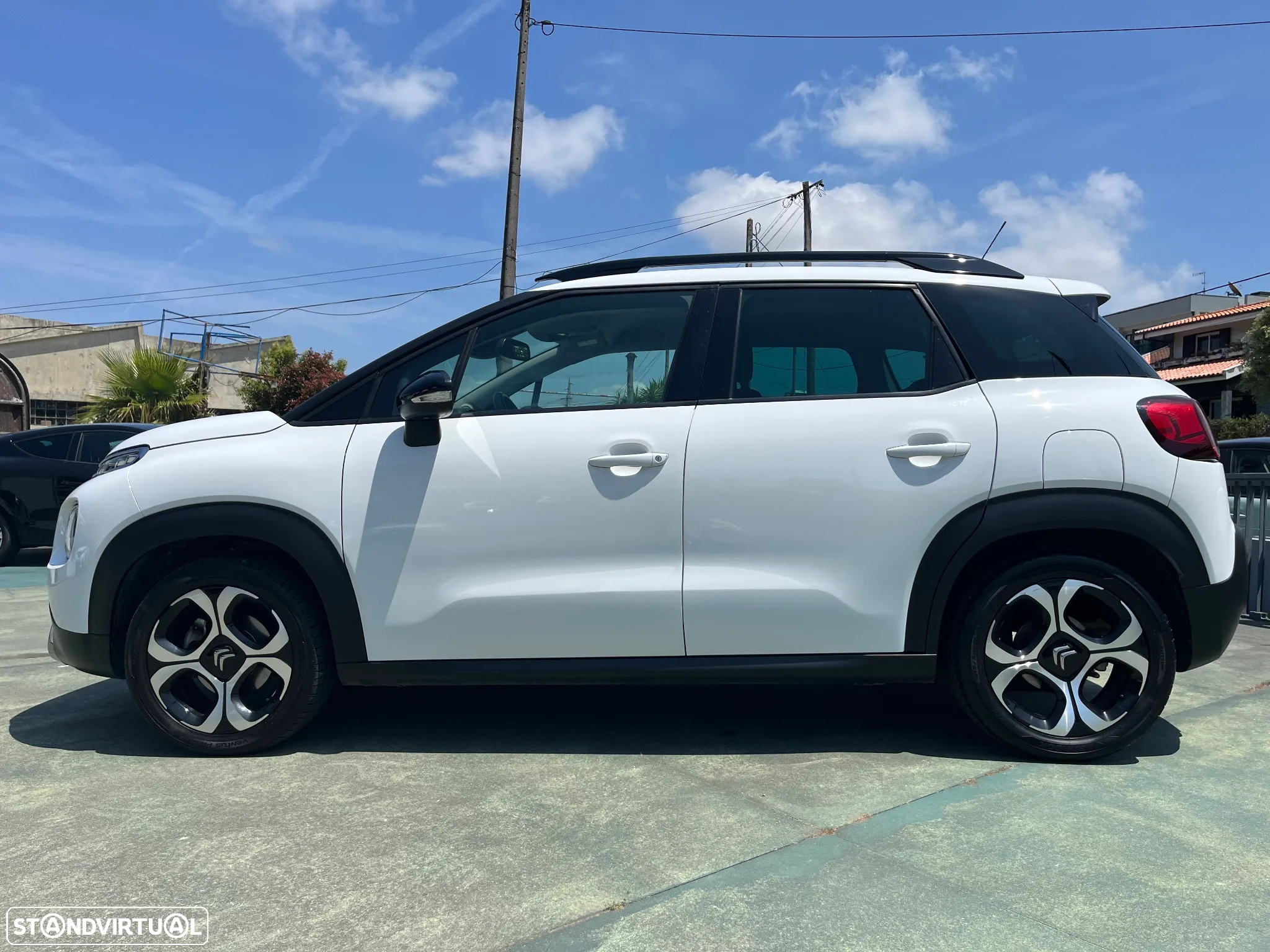 Citroën C3 Aircross 1.2 PureTech Shine EAT6 - 4