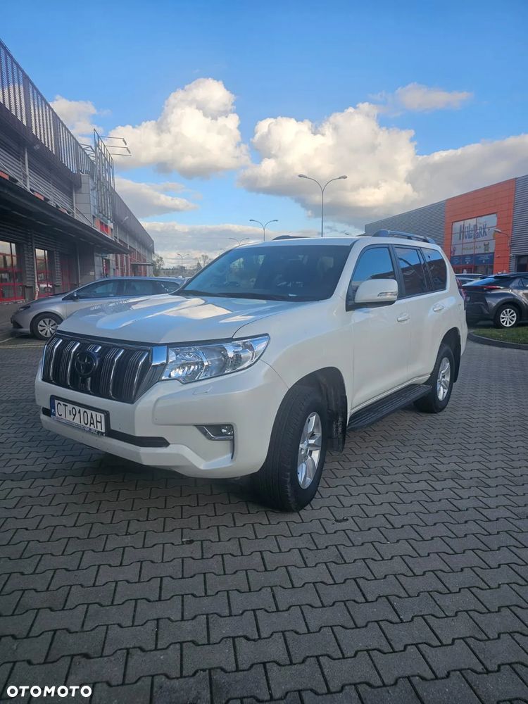 Toyota Land Cruiser LC 2.8 D-4D Prado - 2