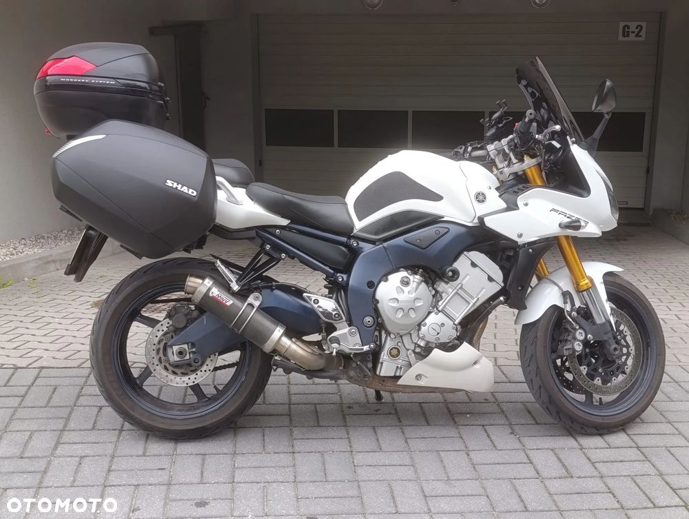 Yamaha FZ - 2