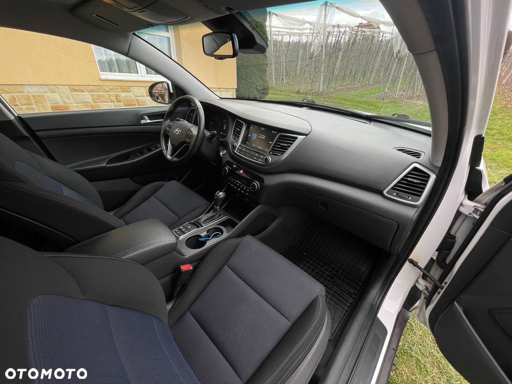 Hyundai Tucson blue 1.7 CRDi 2WD DCT Passion - 33