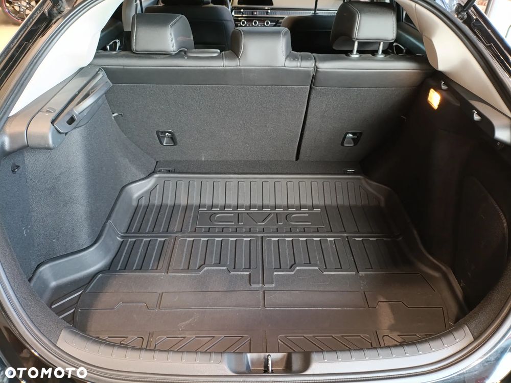 Honda Civic 2.0 i-MMD Advance BSI CVT - 10