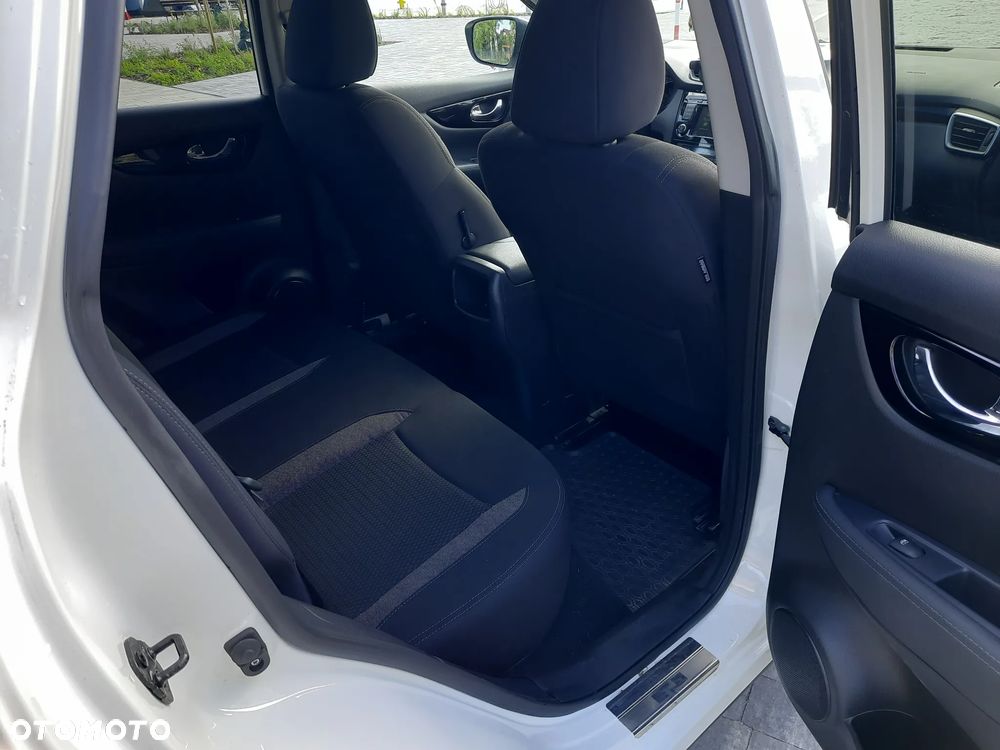 Nissan Qashqai 1.3 DIG-T N-Connecta - 13