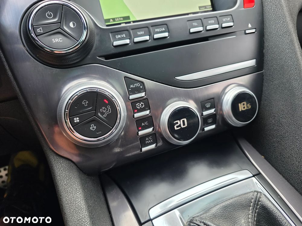DS Automobiles DS 5 - 24