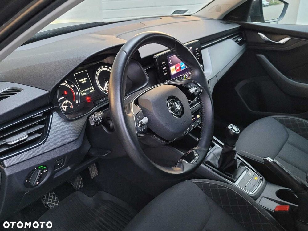 Skoda Kamiq 1.5 TSI Ambition - 6