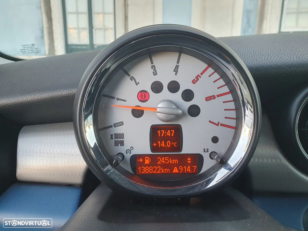 MINI 3 Portas Cooper D - 9