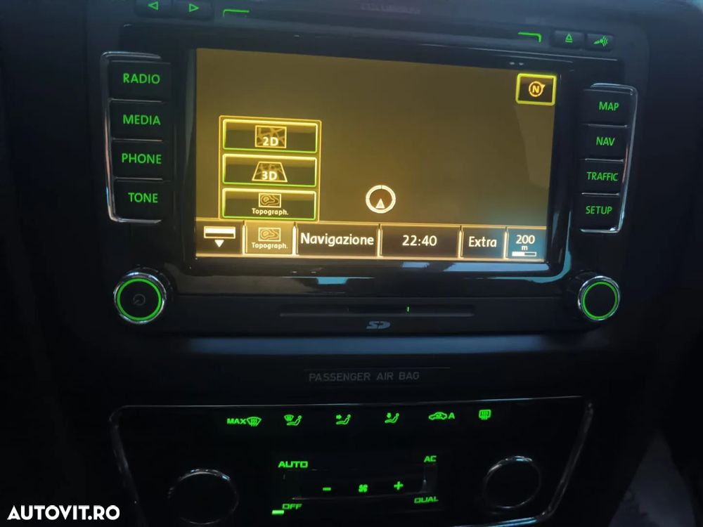 Skoda Superb 2.0 TDI Elegance - 21