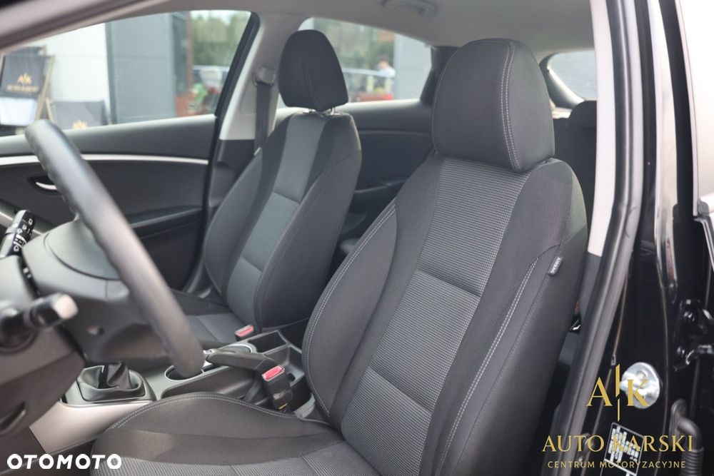 Hyundai i30 - 29