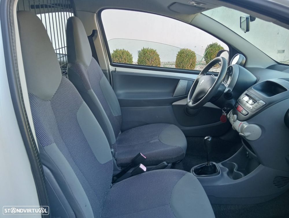 Peugeot 107 1.4 HDi Trendy - 5