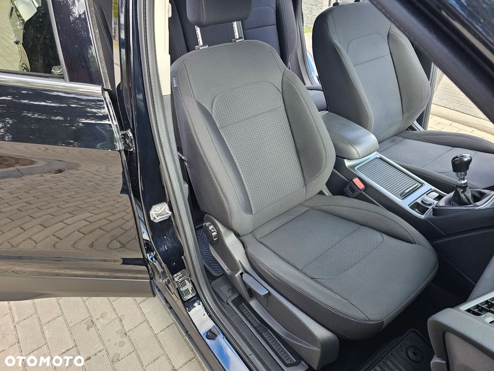 Ford Kuga 2.0 TDCi FWD Titanium - 11