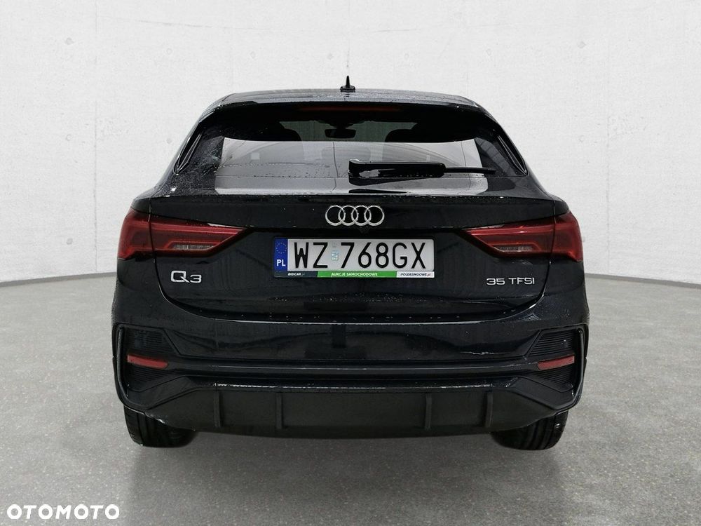 Audi Q3 Sportback - 6