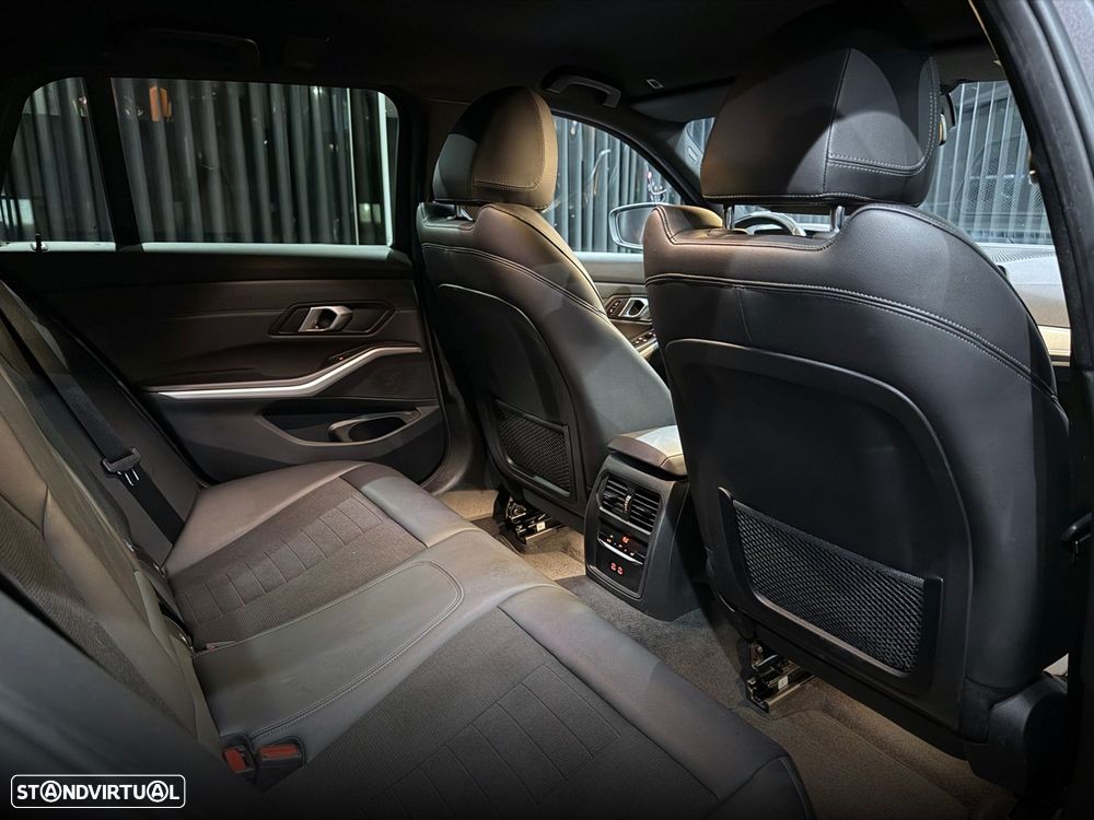 BMW 320 e Line Sport Auto - 35