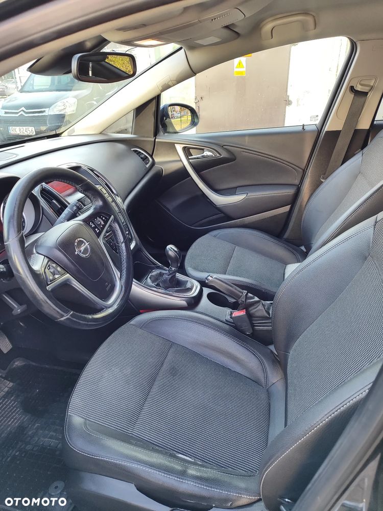 Opel Astra 1.4 T Cosmo - 8