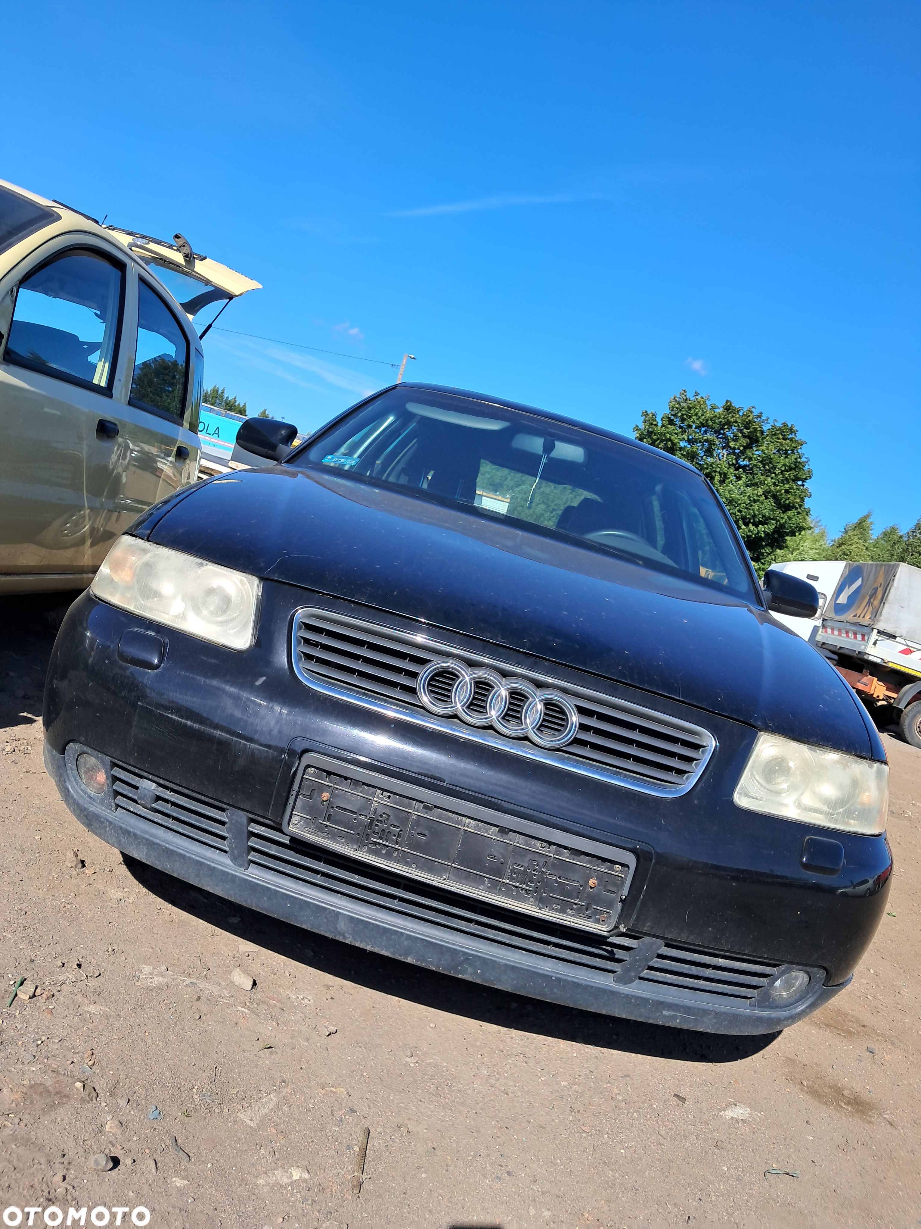 DAWCA CZĘŚCI AUDI A3 8L 2002 1.8 T AUM 5D KL.  LY9B - 1