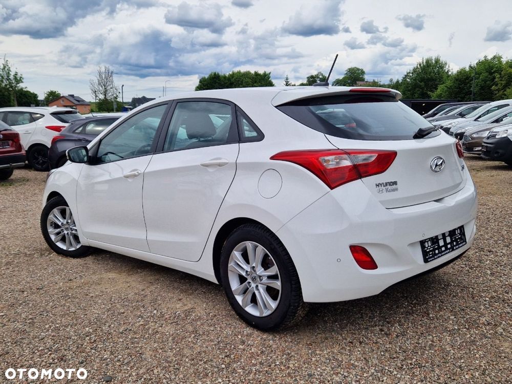 Hyundai i30 1.4 Premium - 4