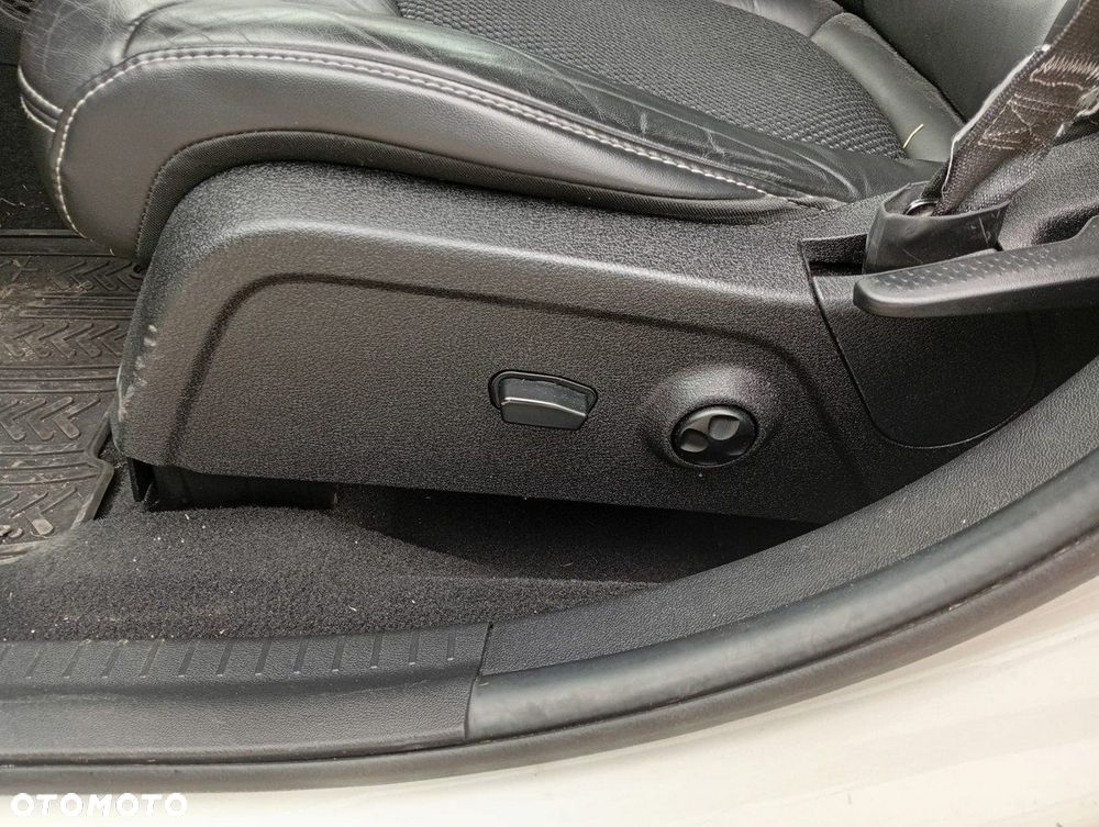 Fiat Freemont 2.0 Multijet 16V DPF Automatik Allrad Cross - 19