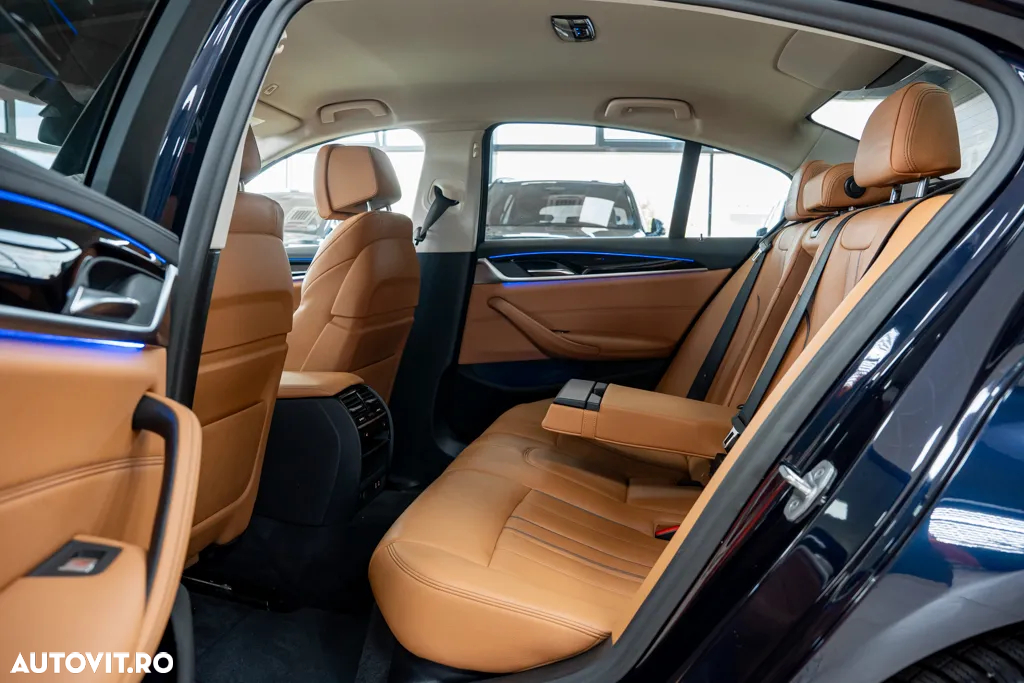 BMW Seria 5 520d AT MHEV - 26