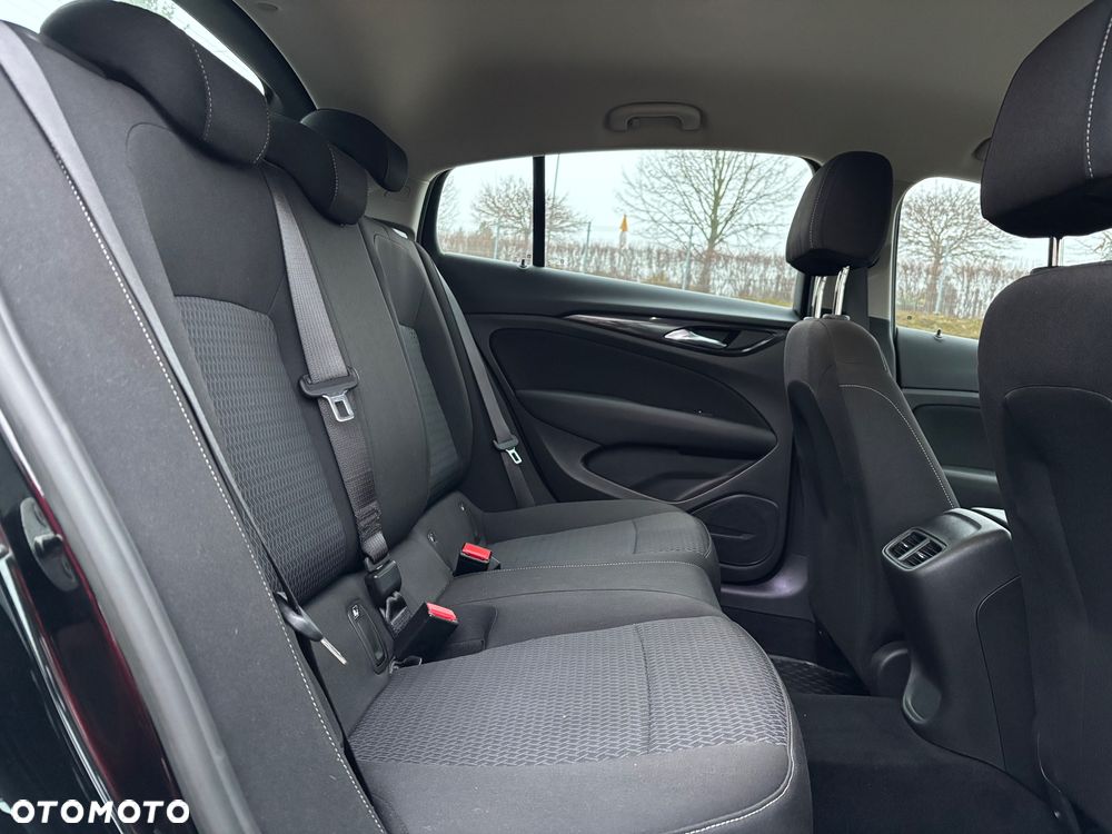 Opel Insignia 2.0 CDTI Business Elegance S&S - 22