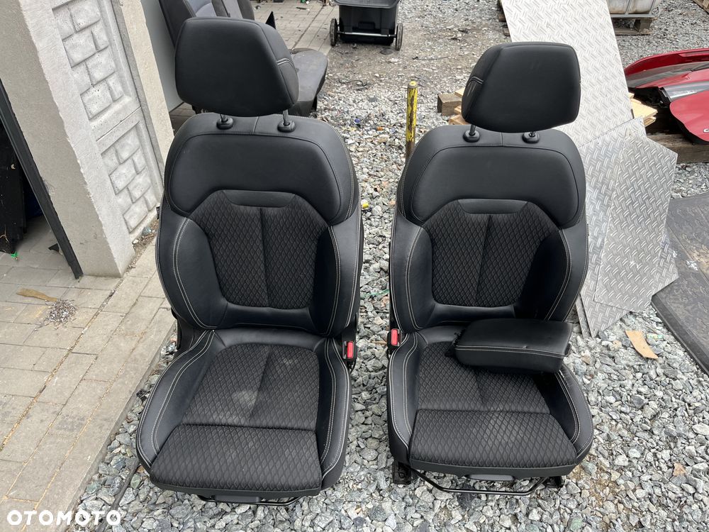 Fotele komplet Renault Kadjar - 1