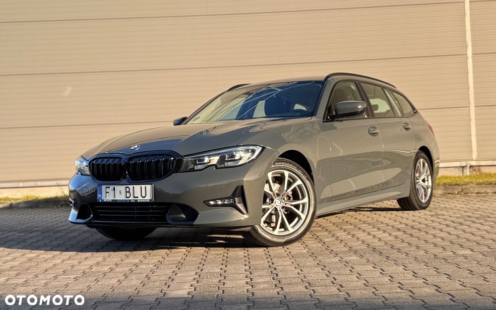 BMW Seria 3 318d Sport Line Shadow - 7