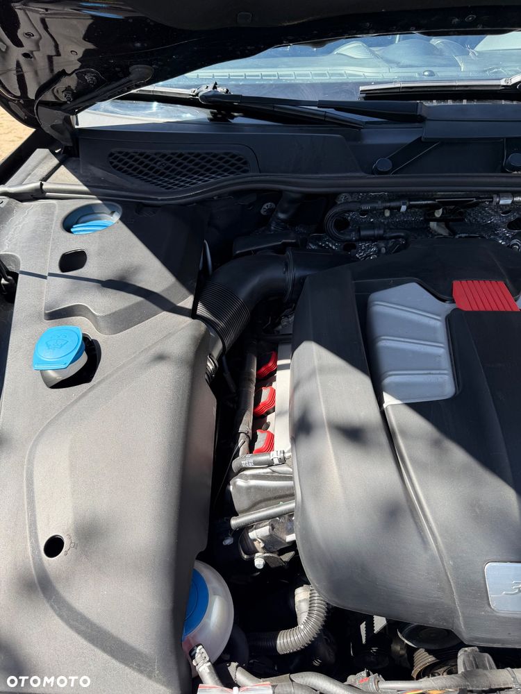 Porsche Cayenne S Hybrid - 32