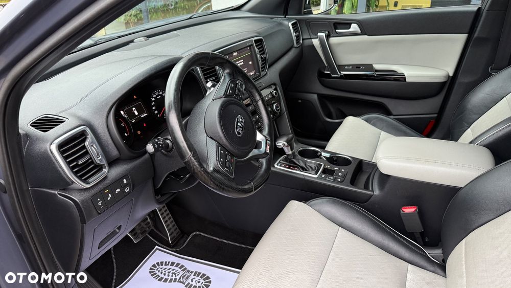 Kia Sportage 2.0 CRDI 184 4WD Automatik Spirit - 16