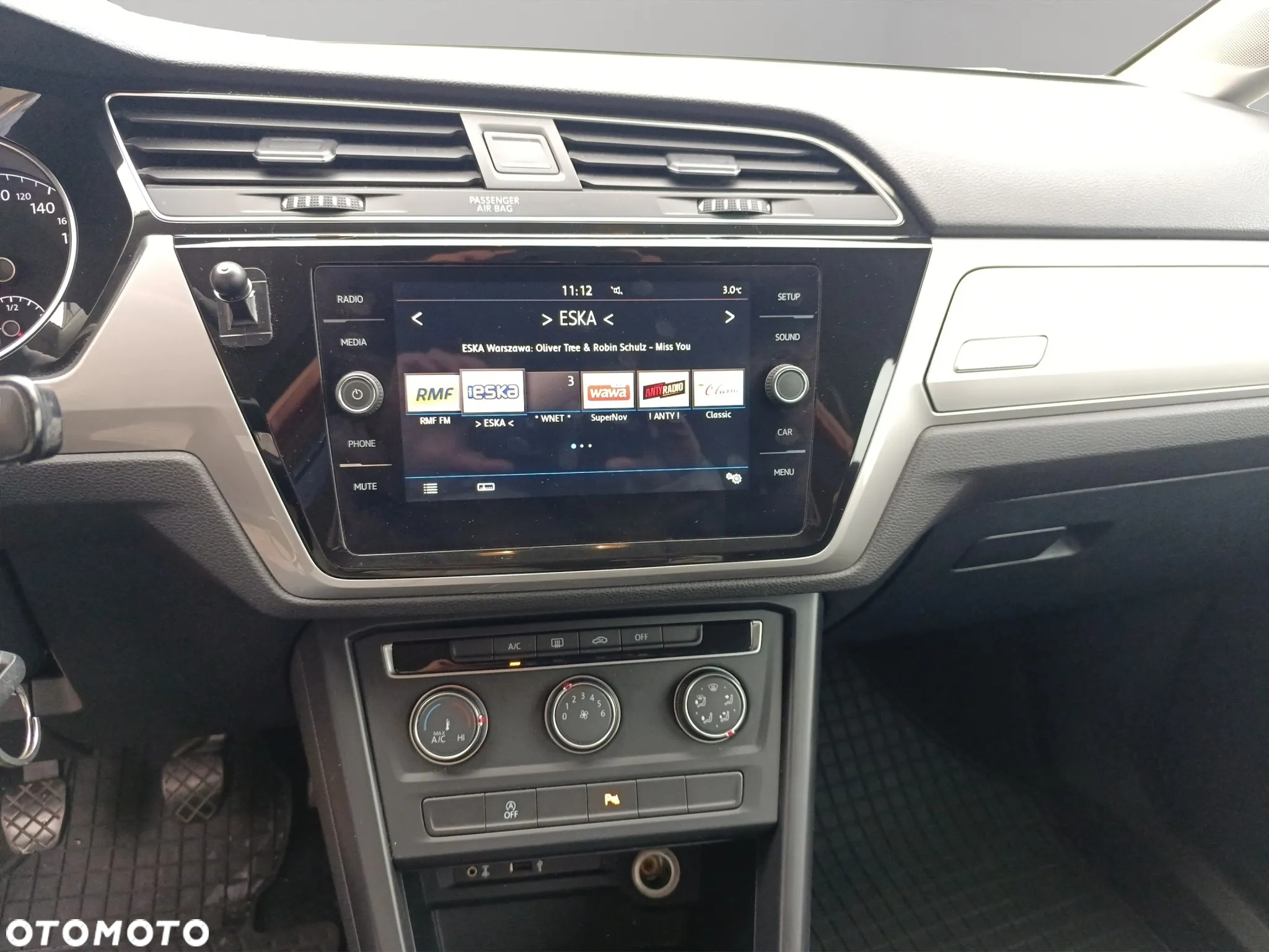 Volkswagen Touran 1.2 TSI BMT Comfortline - 7