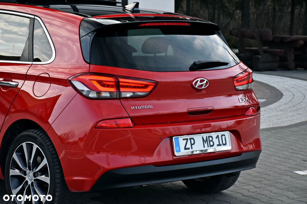 Hyundai i30 1.0 T-GDI Connect & Go - 18