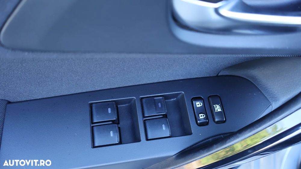 Toyota Auris - 28