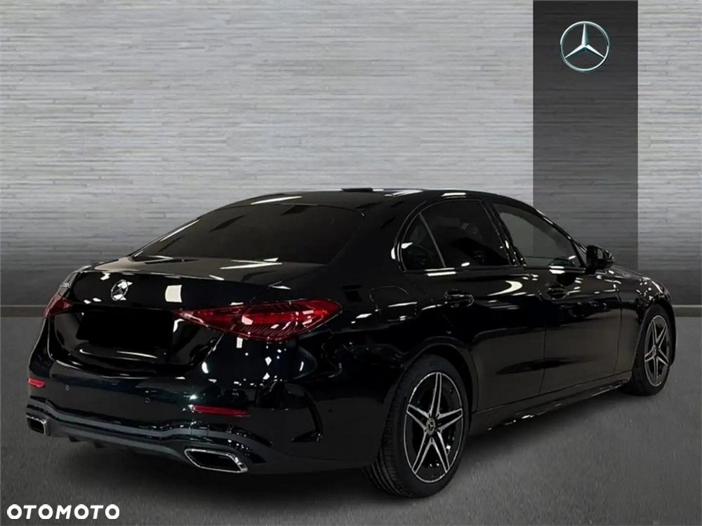 Mercedes-Benz Klasa C 200 d mHEV AMG - 3