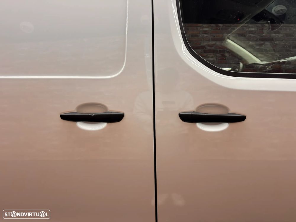 Toyota Proace 1.5 D-4D L1 6L - 8