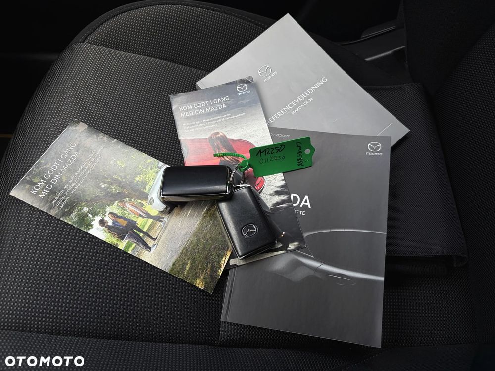 Mazda CX-30 SKYACTIV-X 2.0 M-Hybrid - 33