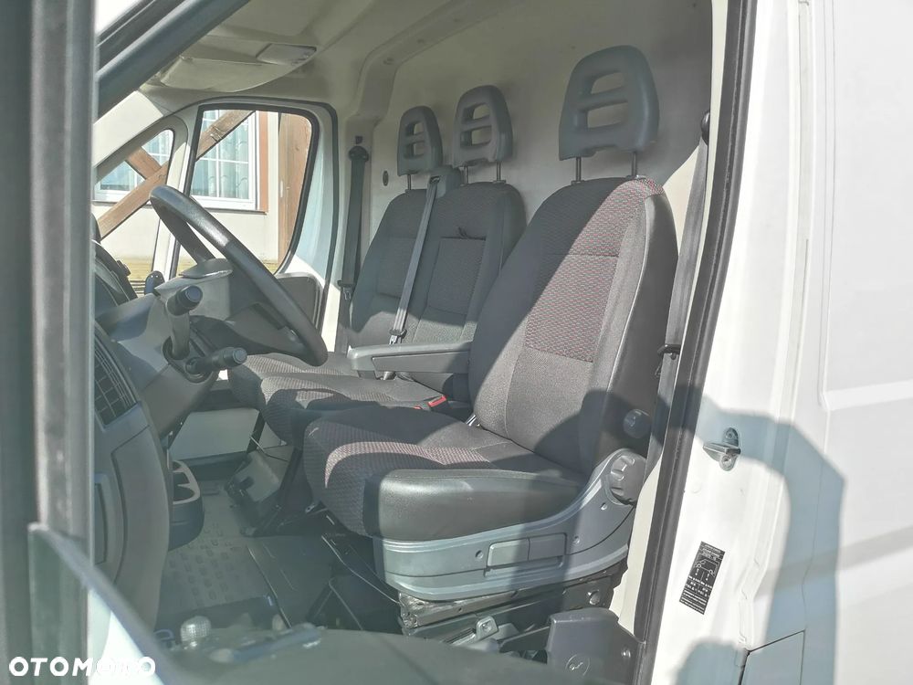 Peugeot Boxer 2.0 BlueHDi 110 - 11
