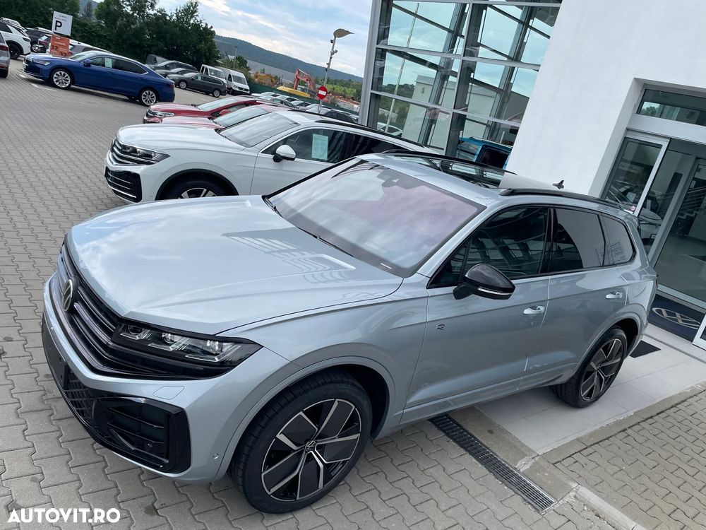 Volkswagen Touareg V6 TDI SCR 4Motion Aut. R-Line FINAL EDITION - 8