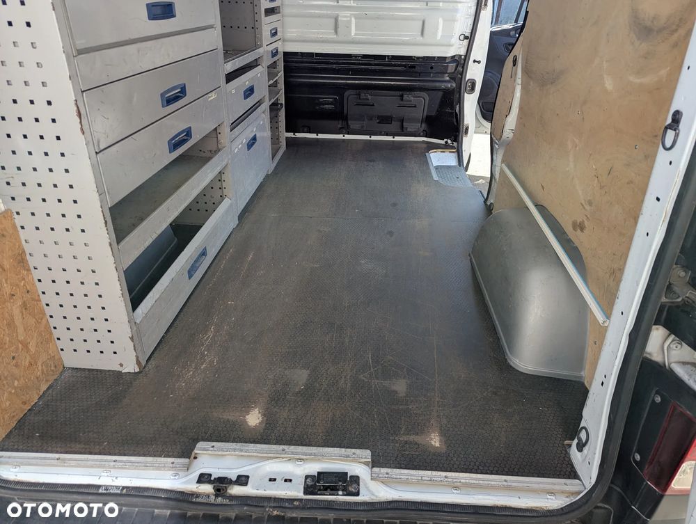 Opel VIVARO - 9