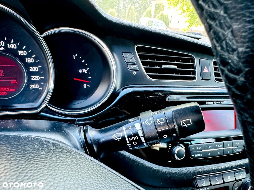 Kia Ceed 1.6 CRDi L - 16