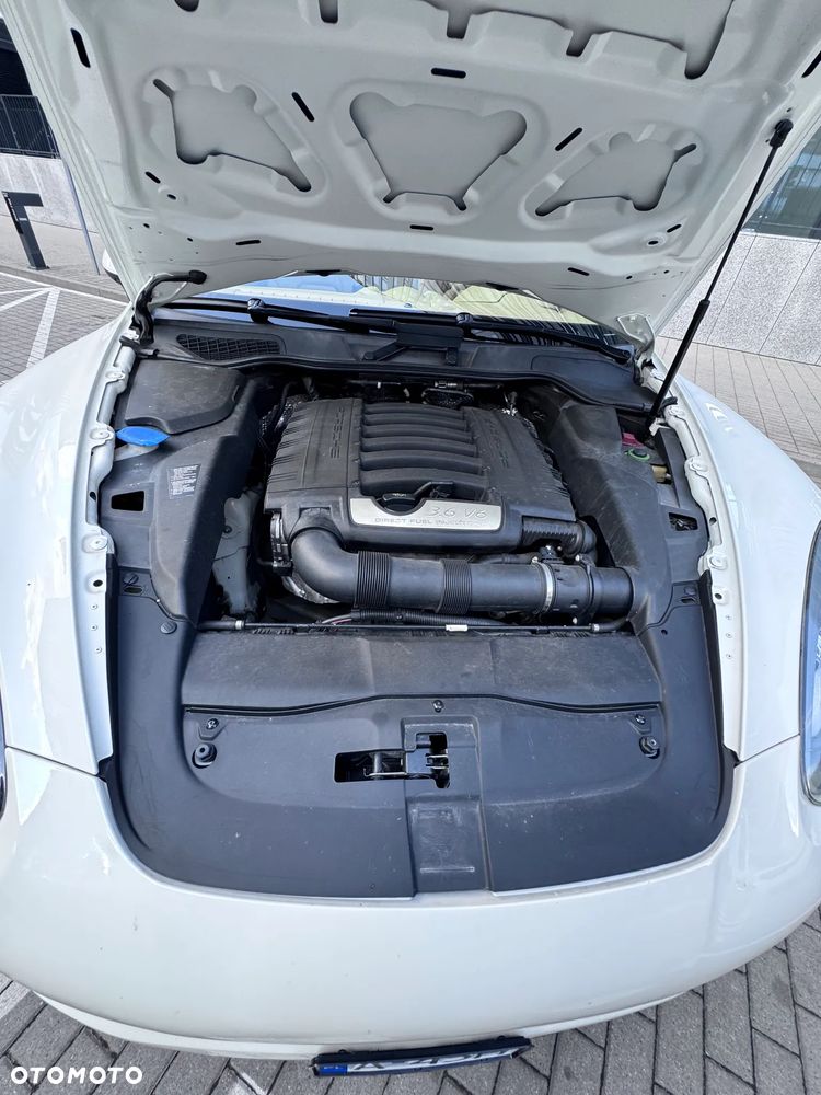 Porsche Cayenne - 7