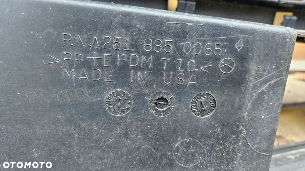 Mercedes R klasa W251 AMG 2005-2010 Zderzak przód Zderzak przedni Czujniki parkowania PDC spryskiwacze świateł Xenon  2518850065 - 25