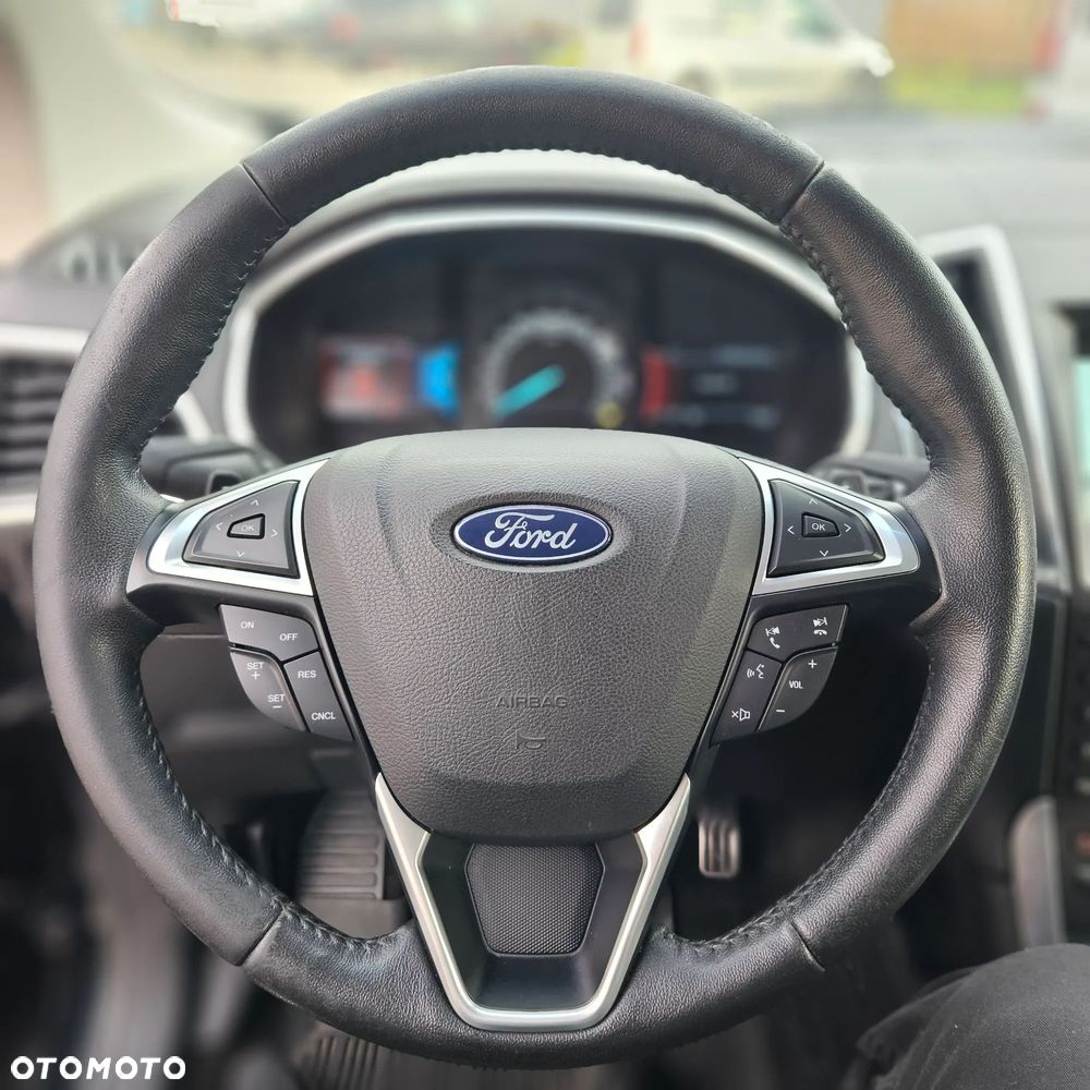 Ford Edge - 29