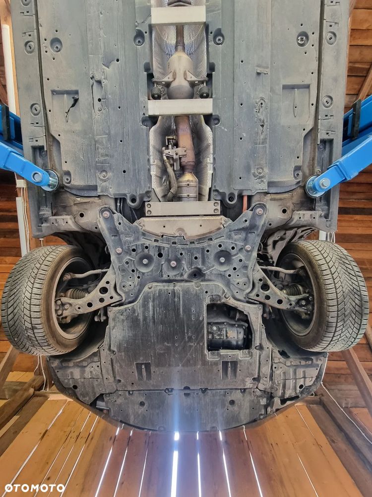 Toyota Prius - 10