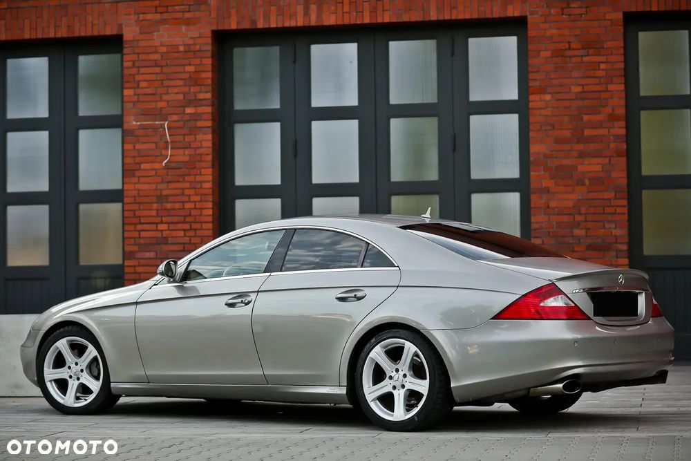 Mercedes-Benz CLS 350 CGI 7G-TRONIC - 11