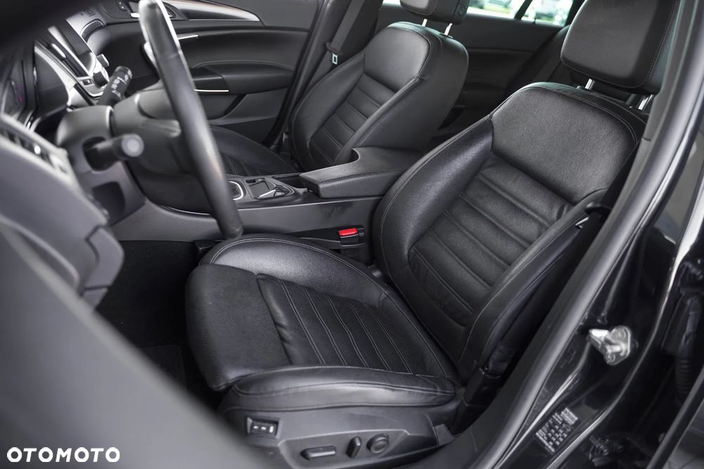 Opel Insignia 2.0 CDTI Cosmo S&S - 18