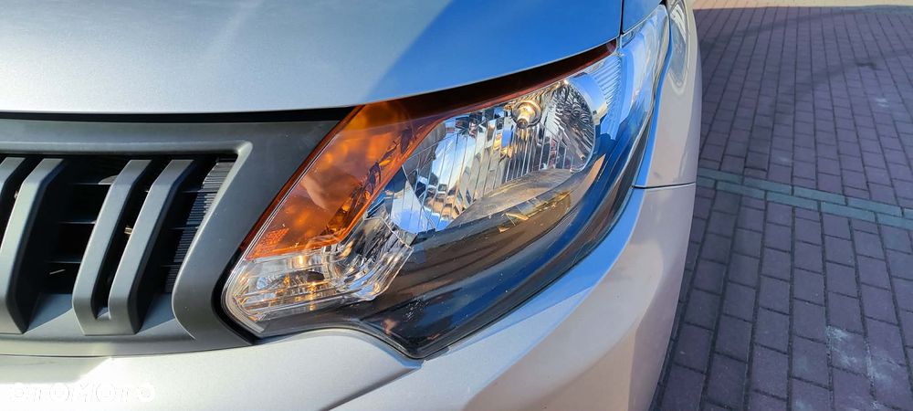 Mitsubishi L200 Pick Up 4x4 S&S Double Cab Basis - 26