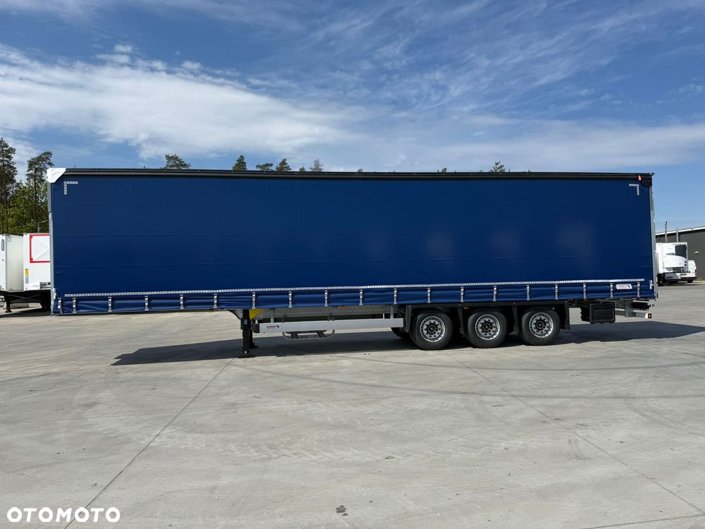 Schmitz Cargobull odbiór w Polsce, nowa naczepa plandeka Varios 2026 rok - 3