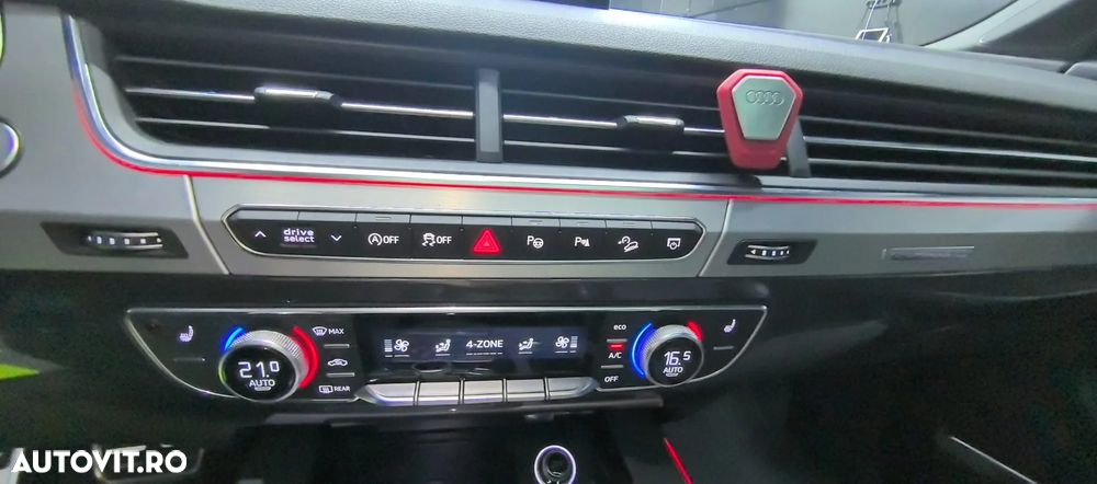 Audi Q7 3.0 ultra TDI Quattro Tiptronic - 10