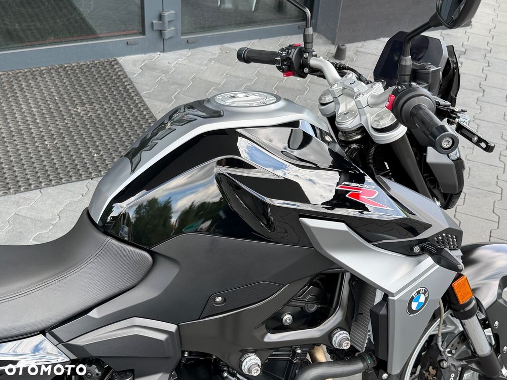 BMW F - 14
