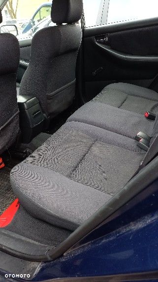 Toyota Corolla 1.6 VVT-i Terra - 10