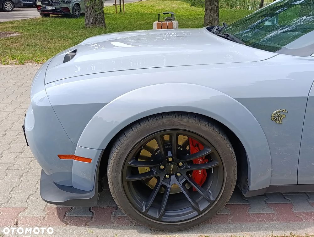 Dodge Challenger 6.2 Hellcat Widebody - 13
